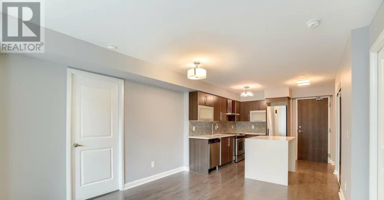 911-1 Michael Power Place, Toronto, ON, M9A 0A1 - 7