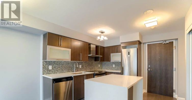 911-1 Michael Power Place, Toronto, ON, M9A 0A1 - 3