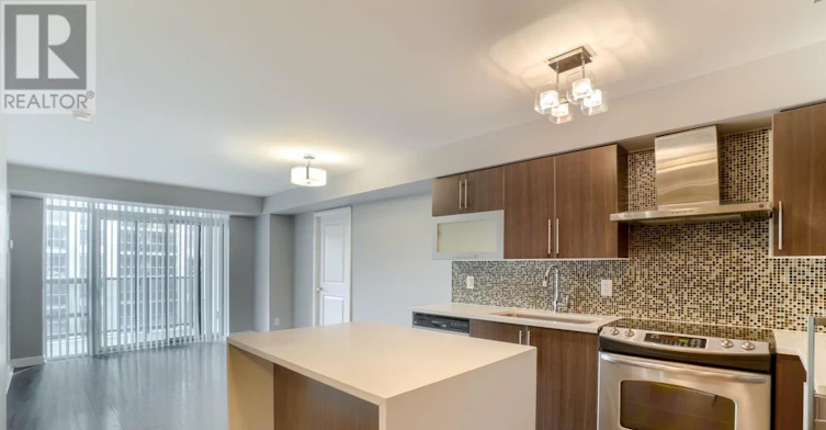 911-1 Michael Power Place, Toronto, ON, M9A 0A1 - 2