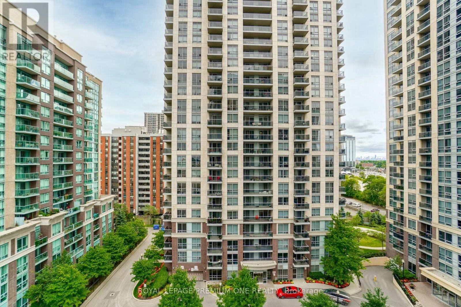 911-1 Michael Power Place, Toronto, ON, M9A 0A1 - 20