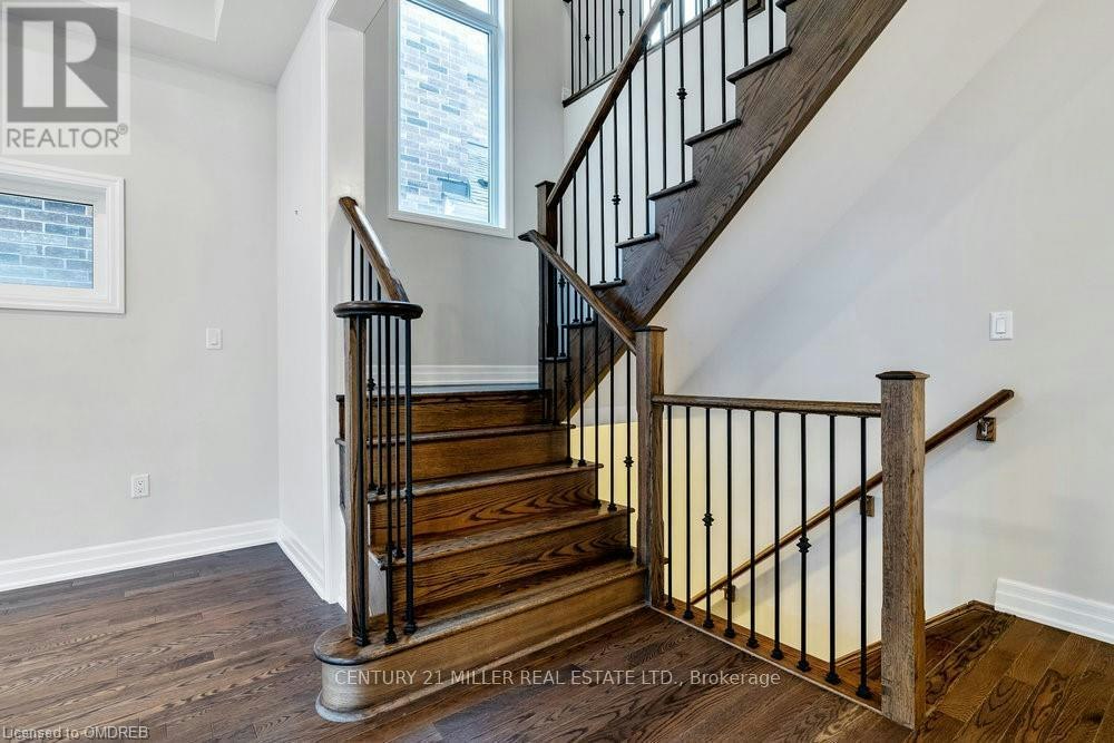 211 Magnolia Crescent, Oakville, ON, L6M 4M1 - 24