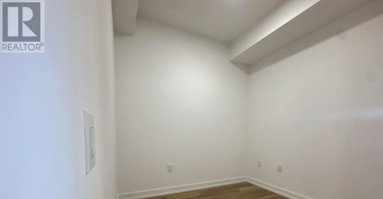 902-395 Square One Drive, Mississauga, ON, L5B 0P6 - 9