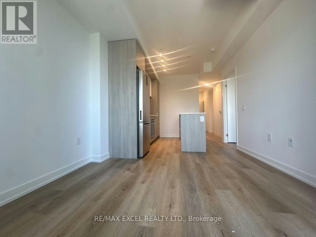 902-395 Square One Drive, Mississauga, ON, L5B 0P6 - 4