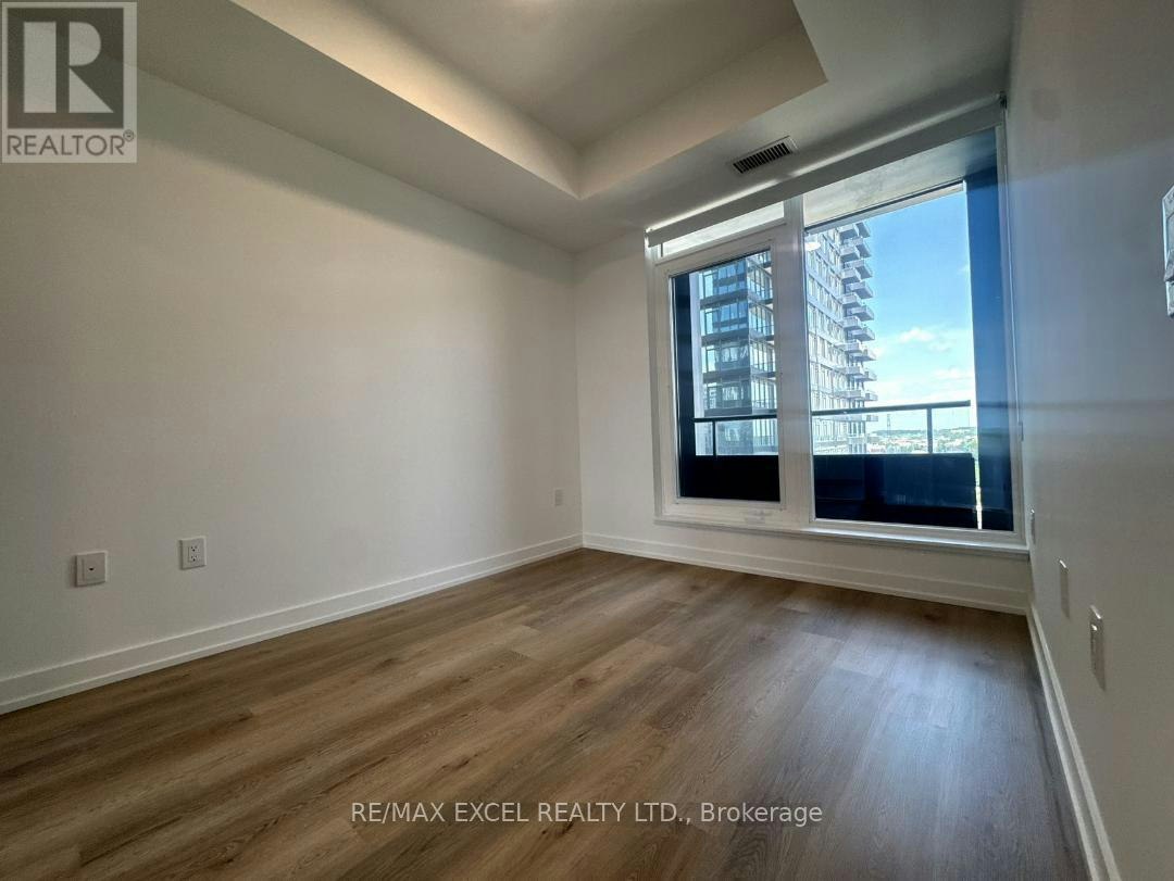 902-395 Square One Drive, Mississauga, ON, L5B 0P6 - 2