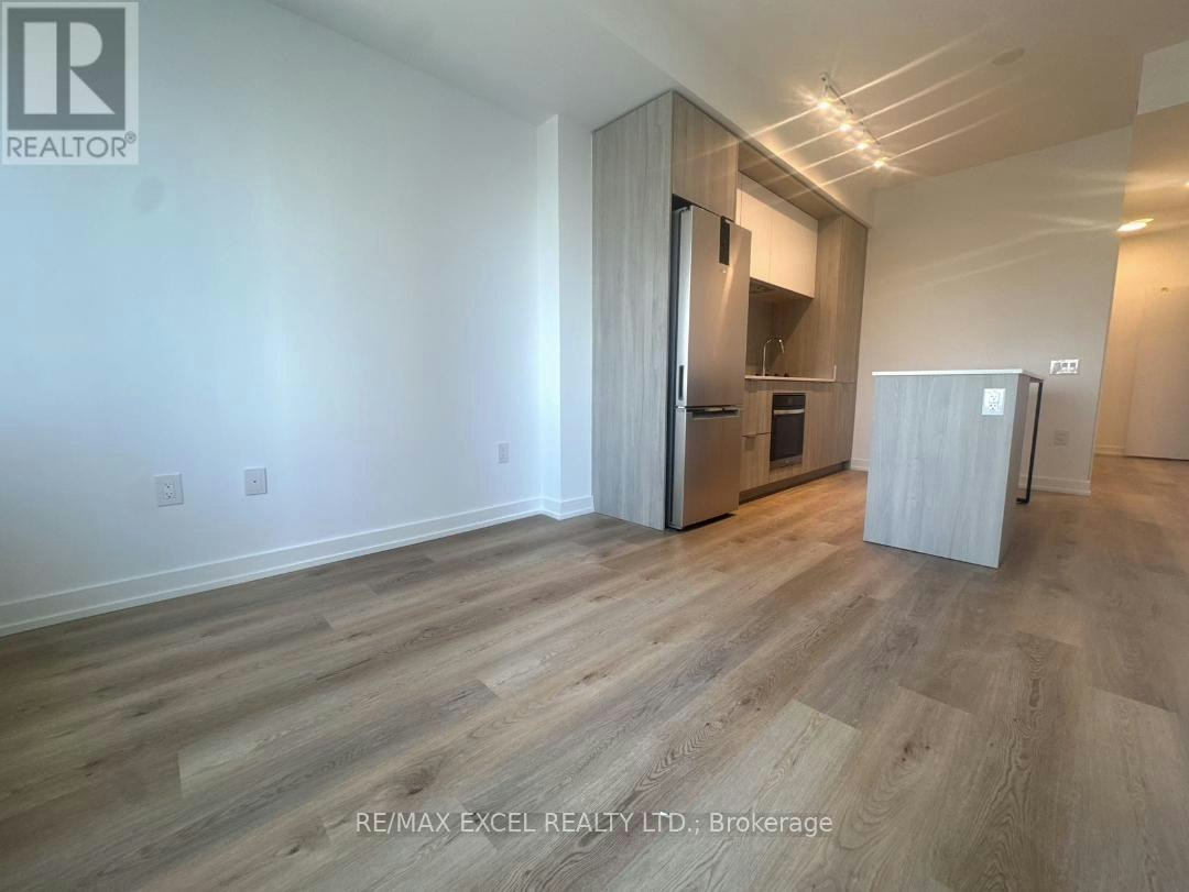 902-395 Square One Drive, Mississauga, ON, L5B 0P6 - 6