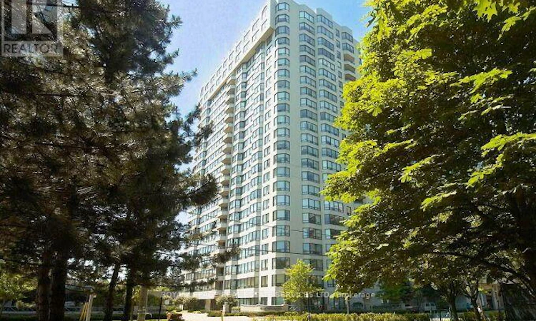 2112-1 Aberfoyle Crescent