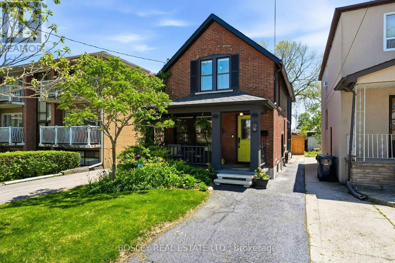 55 Algoma Street, Toronto, ON, M8Y 1C4