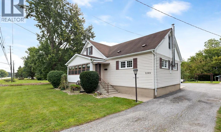 2585 Bouffard Road