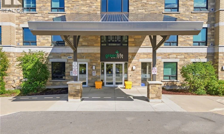 203-7400 Markham Road