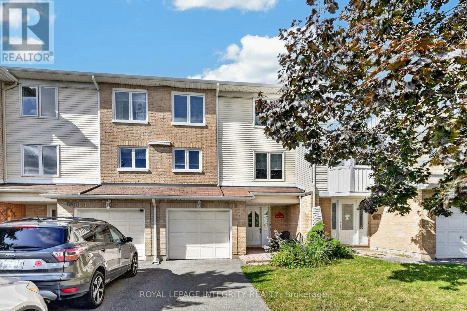 6875 Du Bois Avenue, Ottawa, ON, K1C 5K5