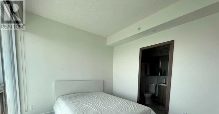 3911-19 Bathurst Street, Toronto, ON, M5V 0N2 - 10