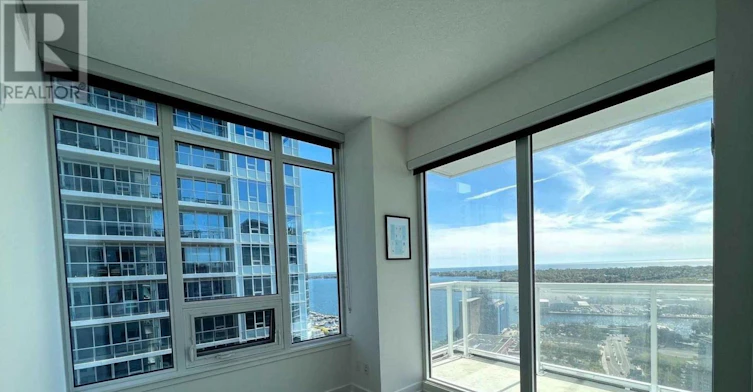 3911-19 Bathurst Street, Toronto, ON, M5V 0N2 - 11