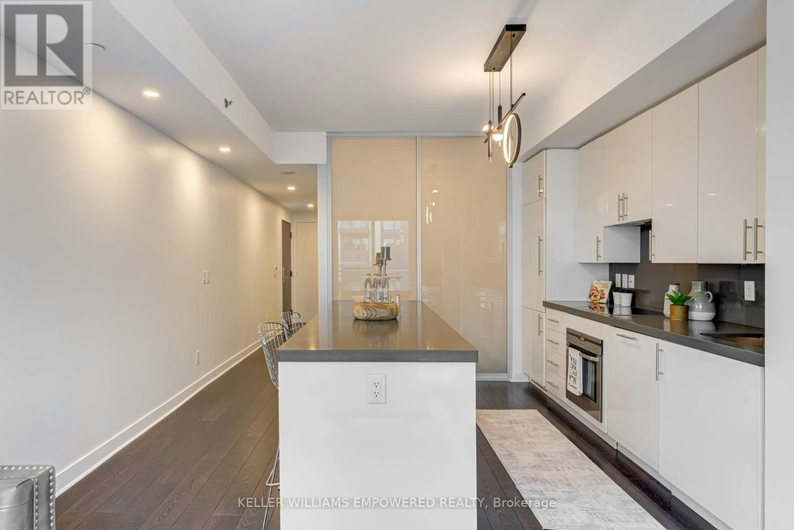 719-156 Portland Street, Toronto, ON, M5V 0G1 - 9