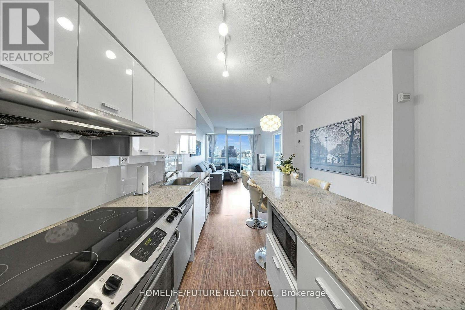2507-33 Singer Court, Toronto, ON, M2K 0B4 - 9