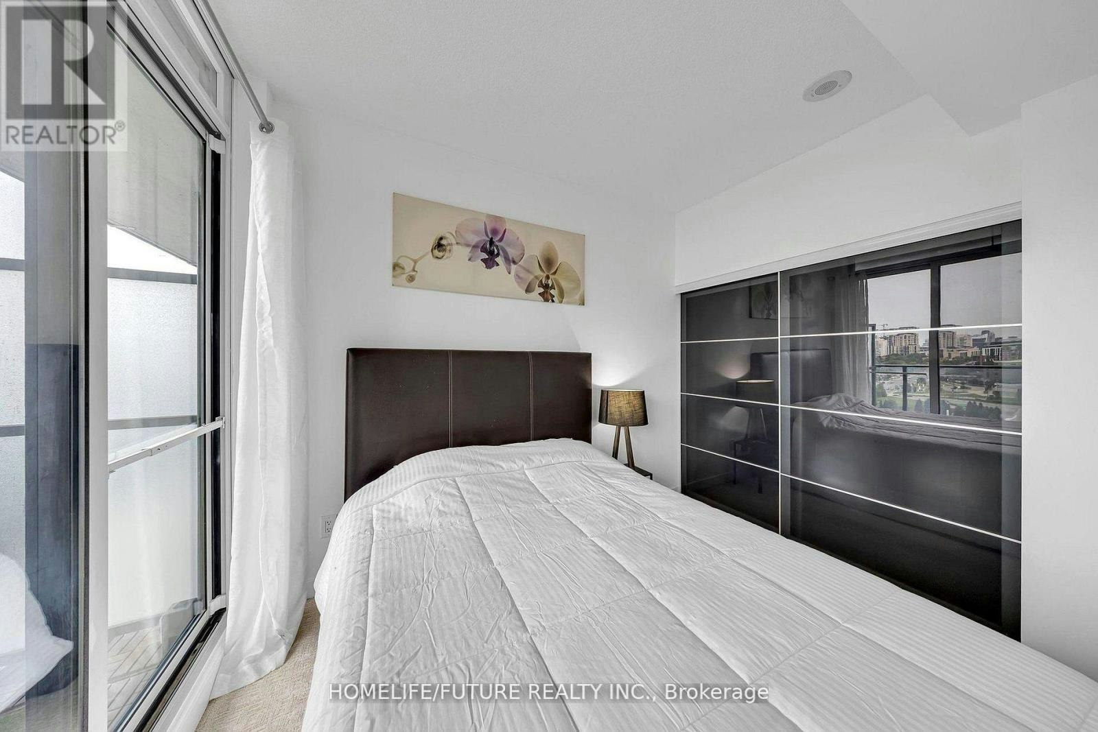 2507-33 Singer Court, Toronto, ON, M2K 0B4 - 18