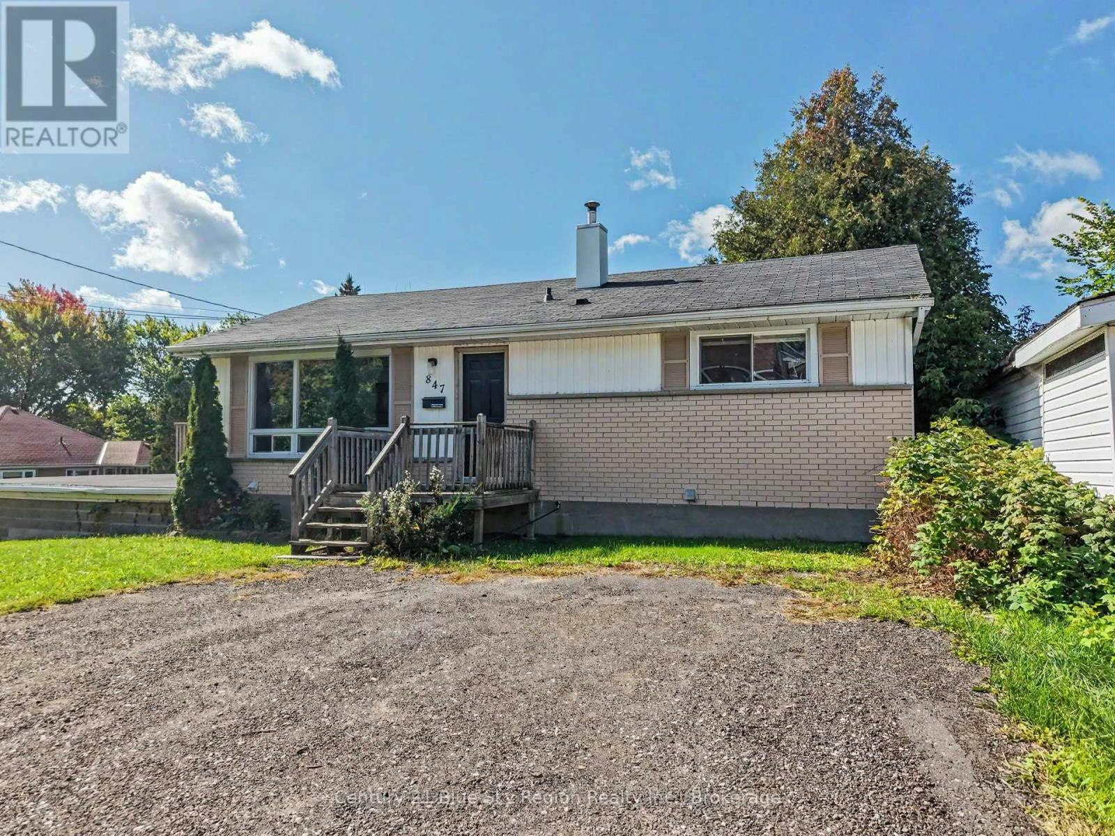 847 Jane Street, North Bay, ON, P1B 3A6