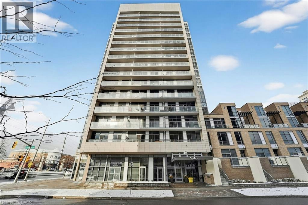 1006-1940 Ironstone Drive, Burlington, ON, L7L 0E4 - 3