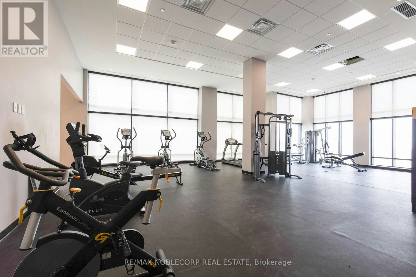626-681 Yonge Street, Barrie, ON, L9K 0J1 - 33