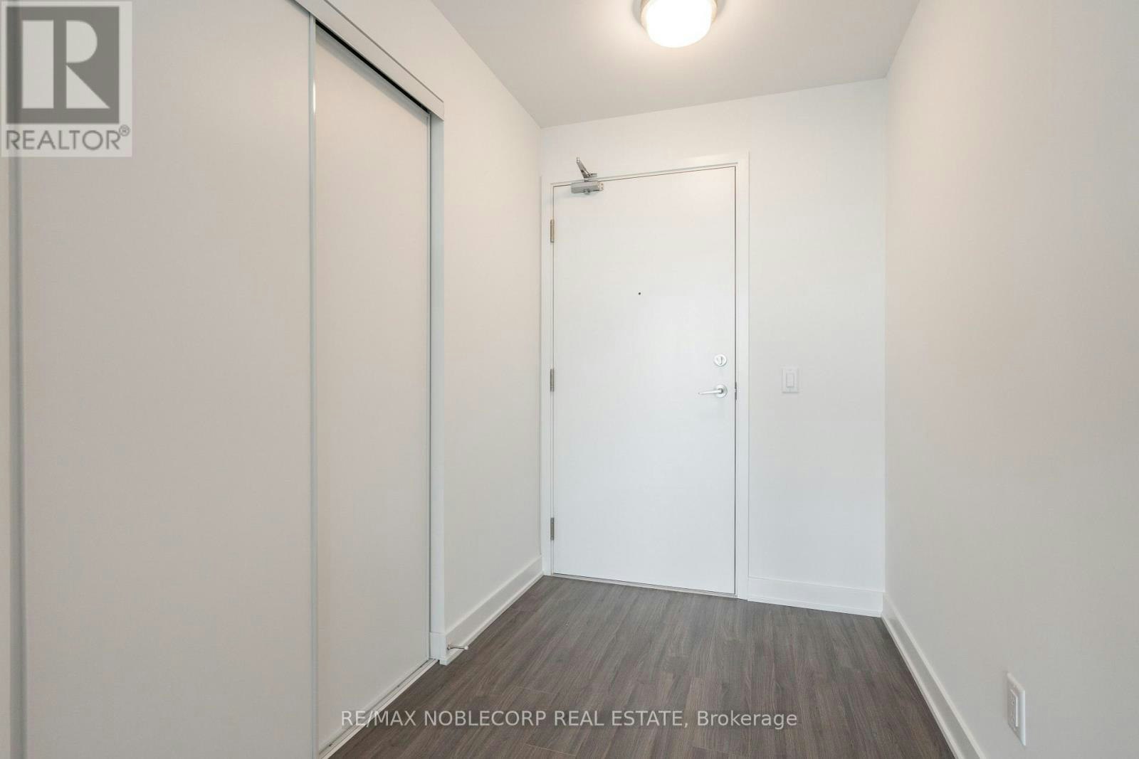 626-681 Yonge Street, Barrie, ON, L9K 0J1 - 12