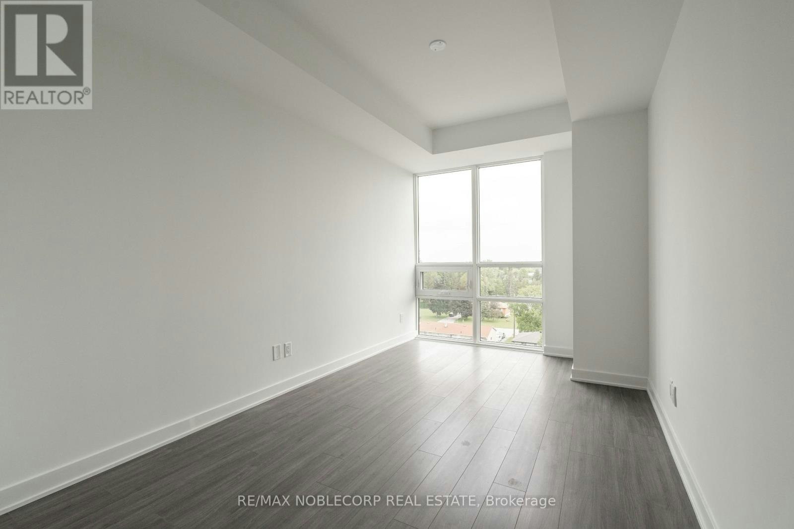 626-681 Yonge Street, Barrie, ON, L9K 0J1 - 21