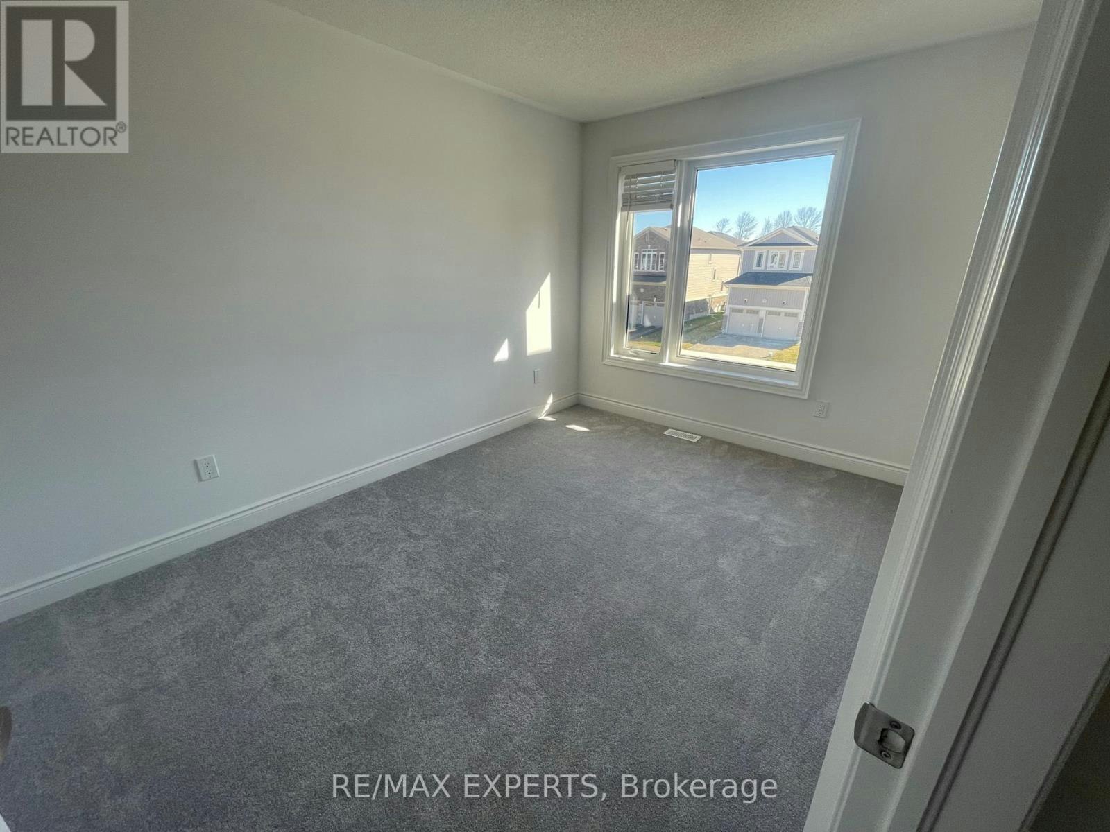 14 Autumn Drive, Wasaga Beach, ON, L9Z 0K7 - 19