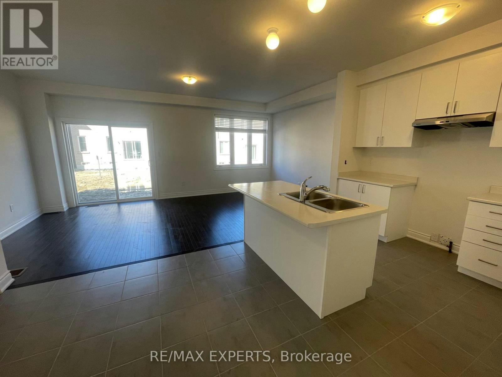 14 Autumn Drive, Wasaga Beach, ON, L9Z 0K7 - 7