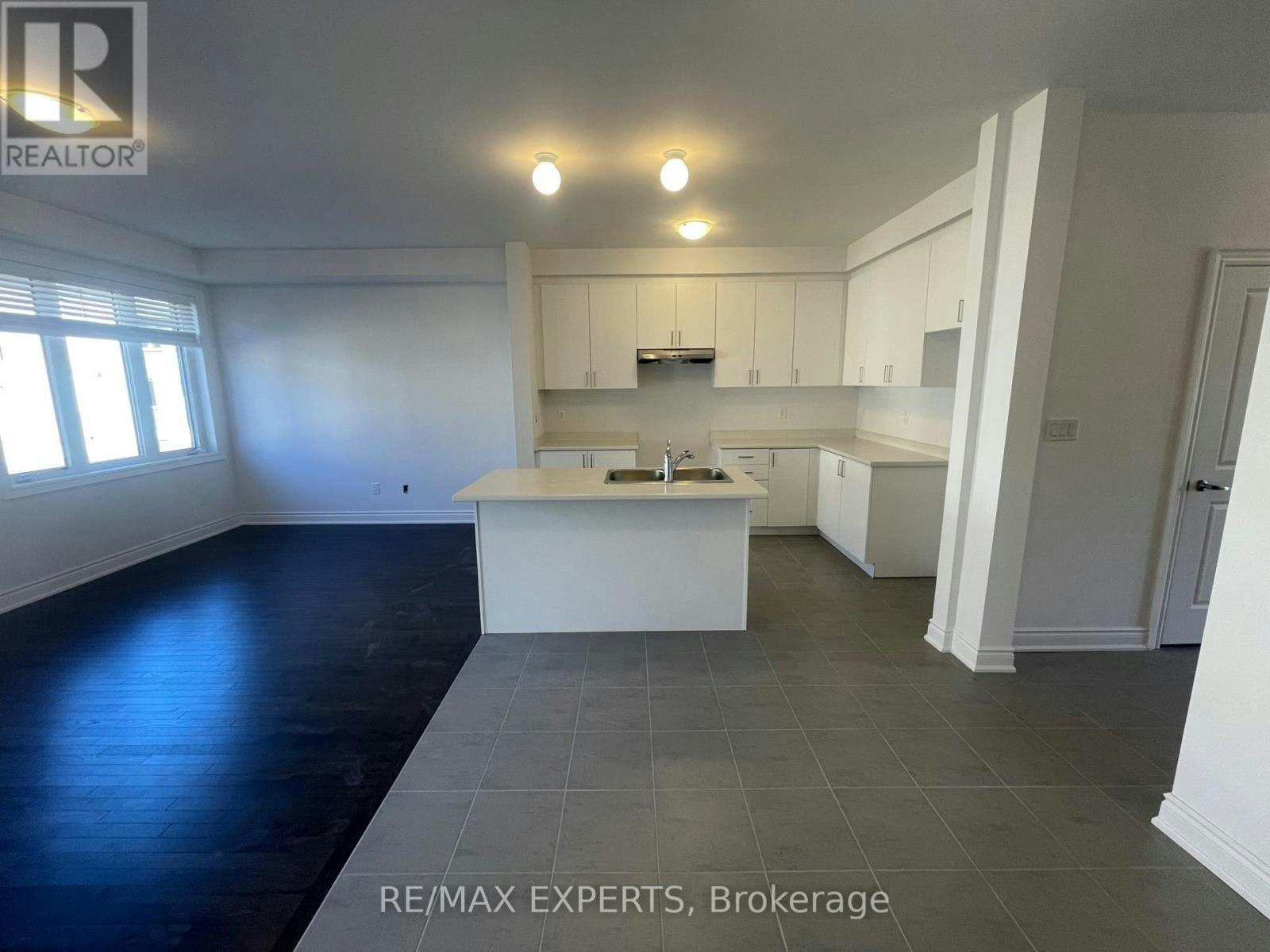 14 Autumn Drive, Wasaga Beach, ON, L9Z 0K7 - 3