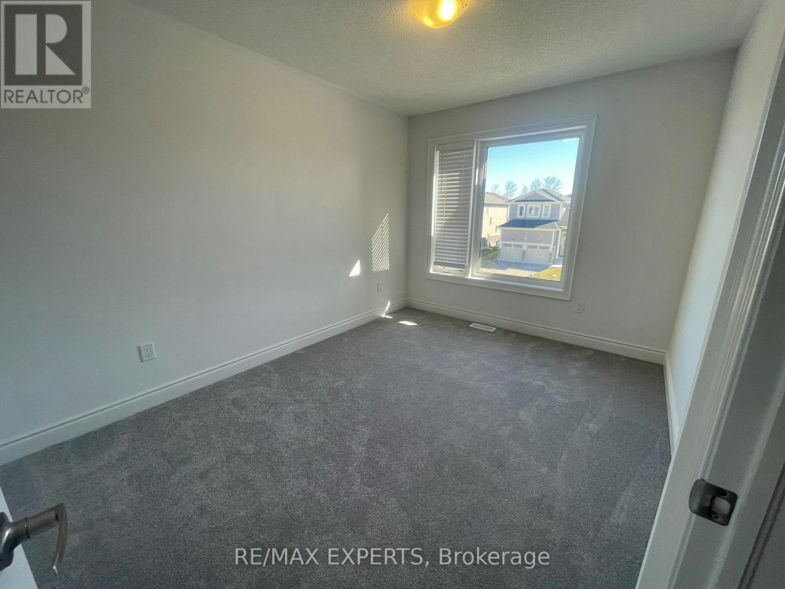 14 Autumn Drive, Wasaga Beach, ON, L9Z 0K7 - 17