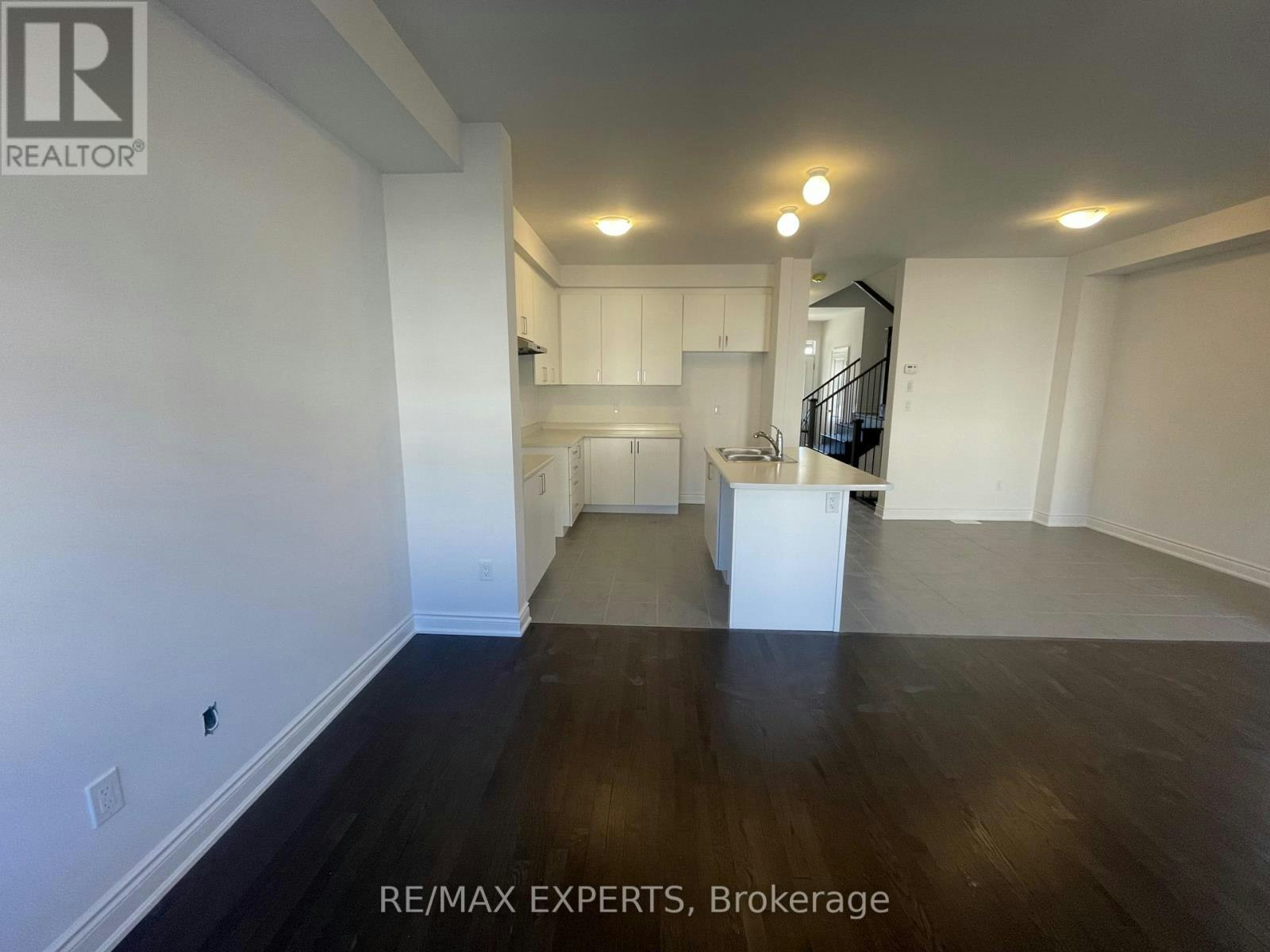14 Autumn Drive, Wasaga Beach, ON, L9Z 0K7 - 6
