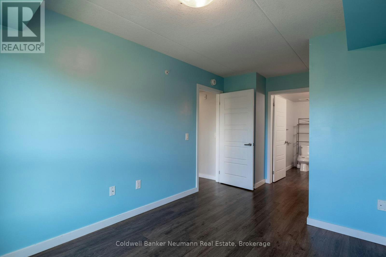 212-25 Kay Crescent, Guelph, ON, N1L 1H1 - 14
