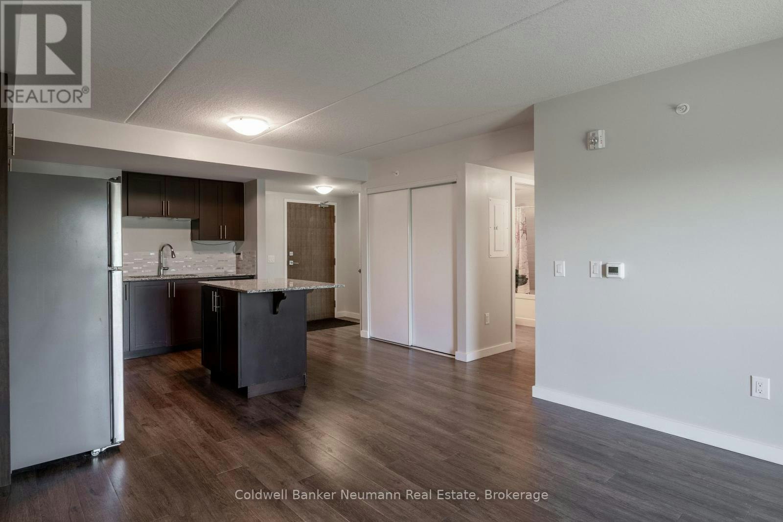 212-25 Kay Crescent, Guelph, ON, N1L 1H1 - 8