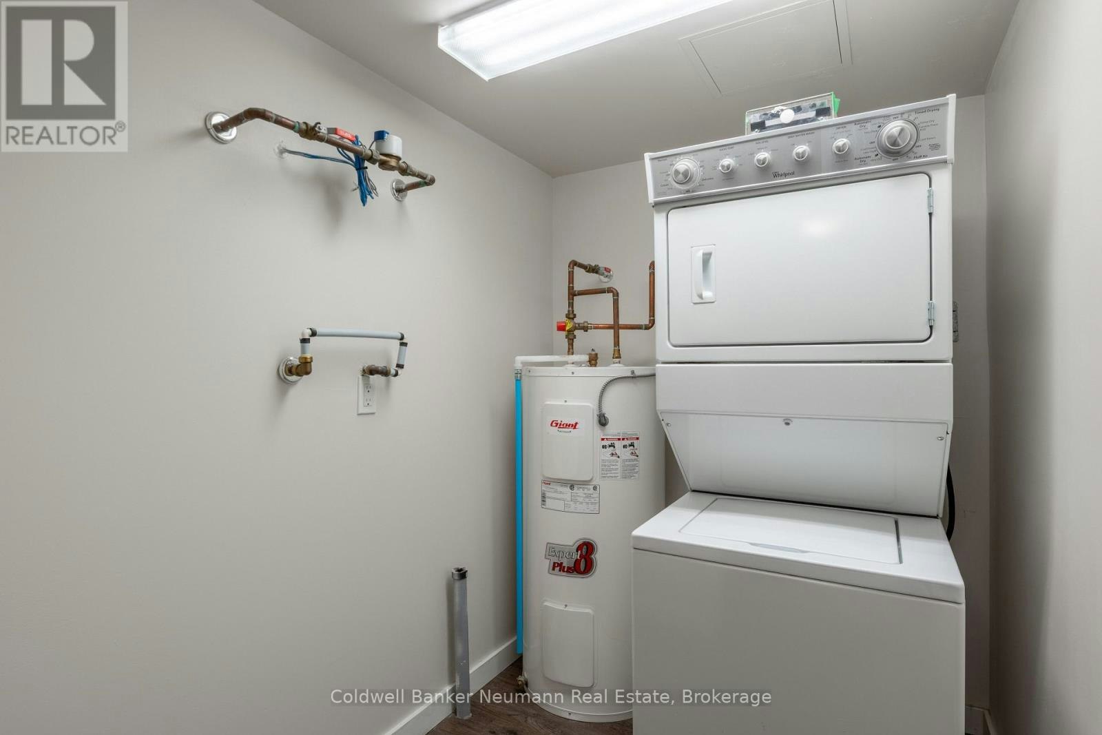 212-25 Kay Crescent, Guelph, ON, N1L 1H1 - 3