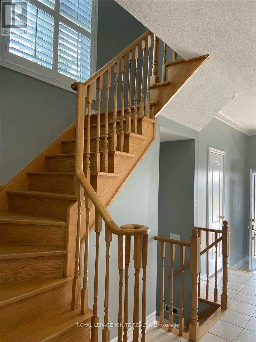 23 Royal Vista Road, Brampton, ON, L6Y 0K8 - 9