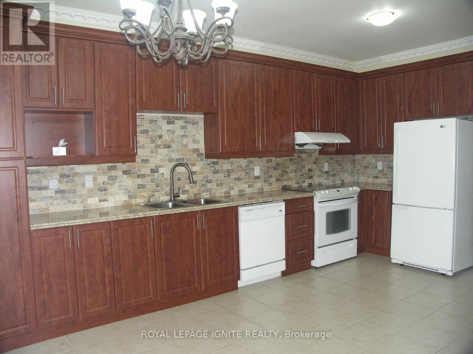 23 Royal Vista Road, Brampton, ON, L6Y 0K8 - 5
