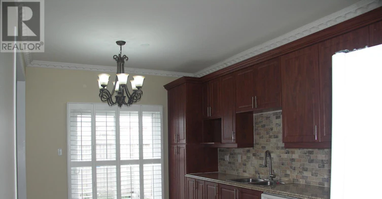 23 Royal Vista Road, Brampton, ON, L6Y 0K8 - 8
