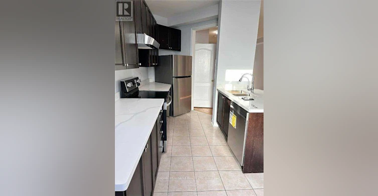 UPPER-4663 Centretown Way, Mississauga, ON, L5R 0E1 - 3