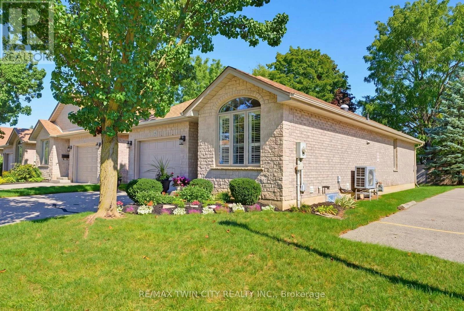 9-73 Morton Avenue W, Brantford, ON, N3R 2N7