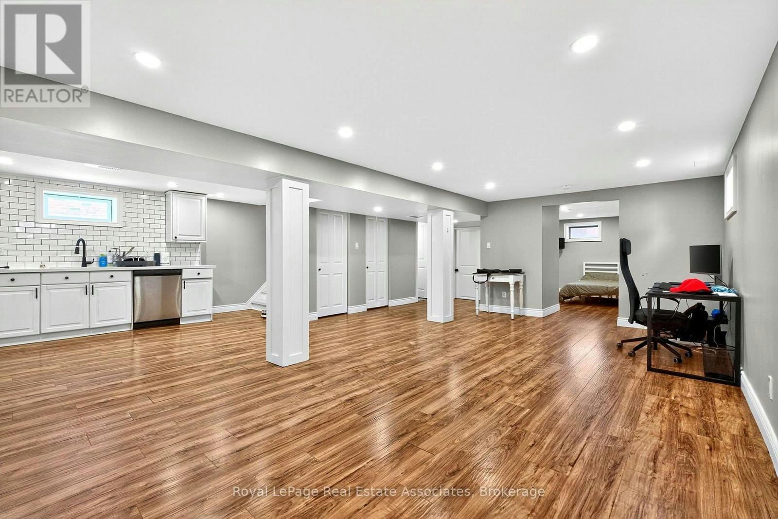 LOWER-312 45th Street EAST, Hamilton, ON, L8T 3K8 - 10