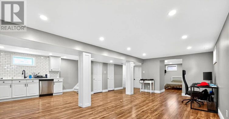 LOWER-312 45th Street EAST, Hamilton, ON, L8T 3K8 - 10