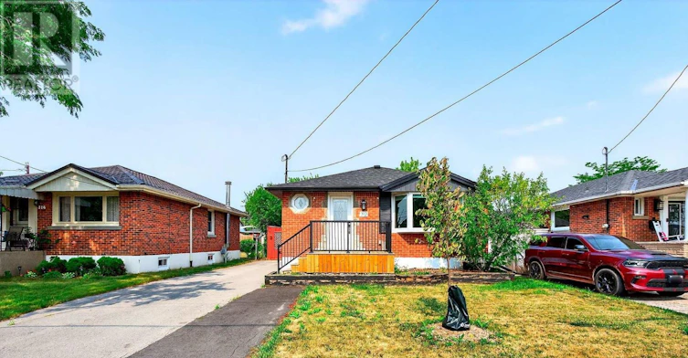 LOWER-312 45th Street EAST, Hamilton, ON, L8T 3K8