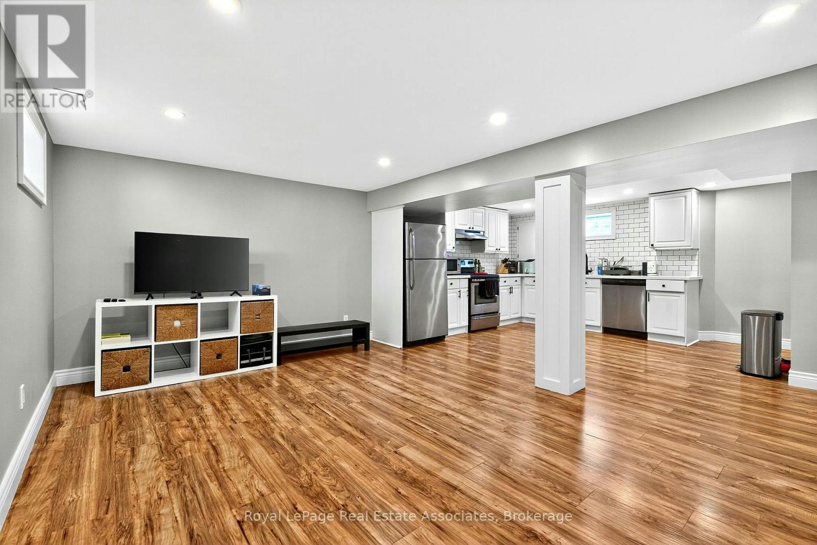 LOWER-312 45th Street EAST, Hamilton, ON, L8T 3K8 - 9