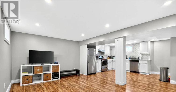 LOWER-312 45th Street EAST, Hamilton, ON, L8T 3K8 - 9