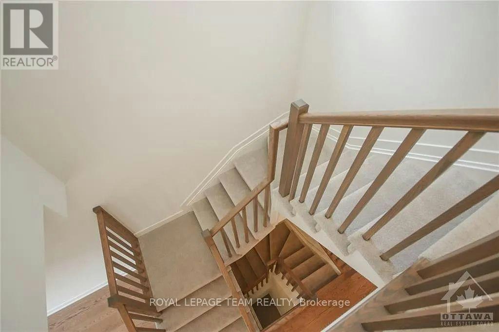 633 Rathburn Lane, Ottawa, ON, K1T 3W7 - 17