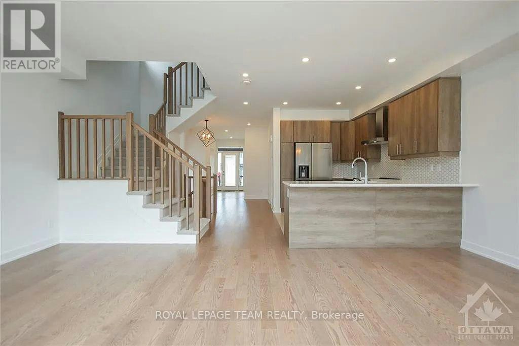 633 Rathburn Lane, Ottawa, ON, K1T 3W7 - 15