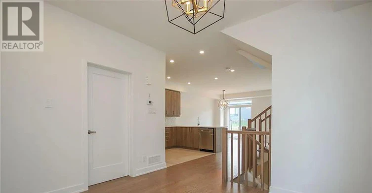 633 Rathburn Lane, Ottawa, ON, K1T 3W7 - 5