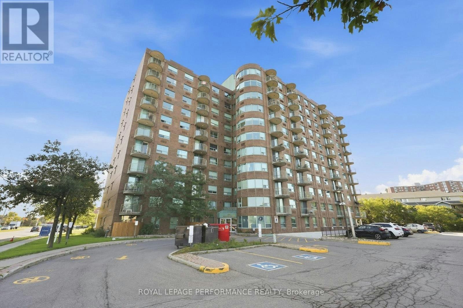 1102-1440 Heron Road, Ottawa, ON, K1V 0X2