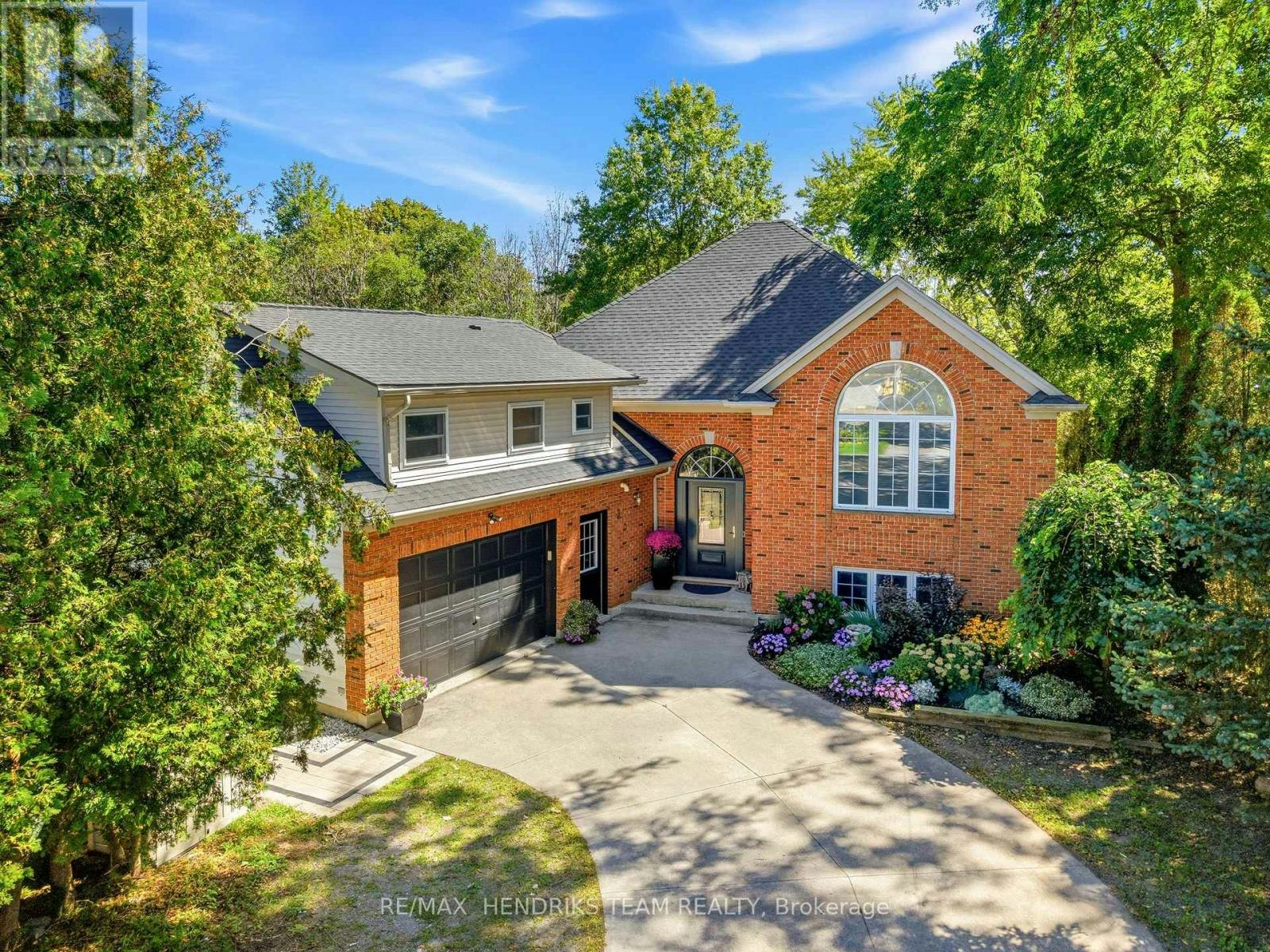 310 Aqueduct Street, Welland, ON, L3C 1E1