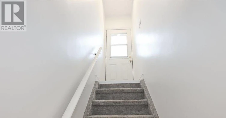 LOWER-125 Meredith Drive, St. Catharines, ON, L2M 6C5 - 2
