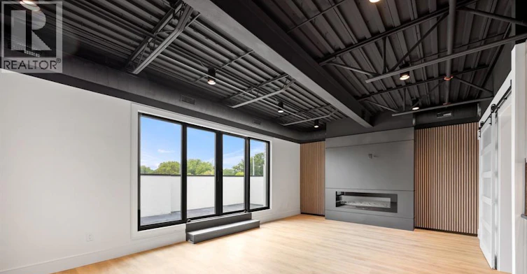 209-3850 Dougall, Windsor, ON, N9G 1X2 - 4