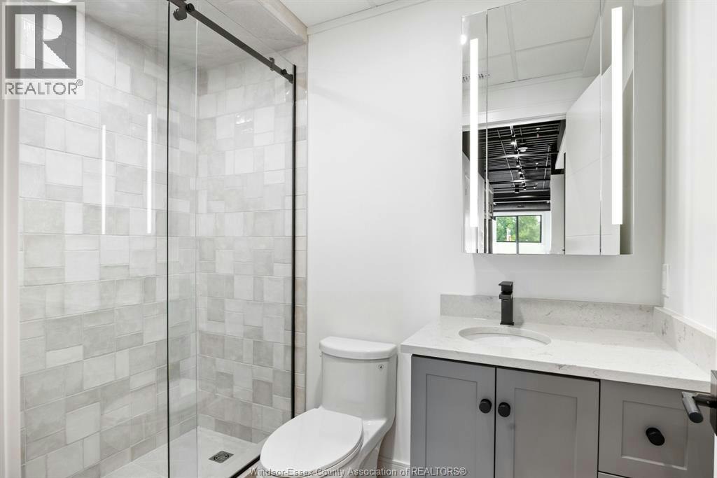 209-3850 Dougall, Windsor, ON, N9G 1X2 - 8